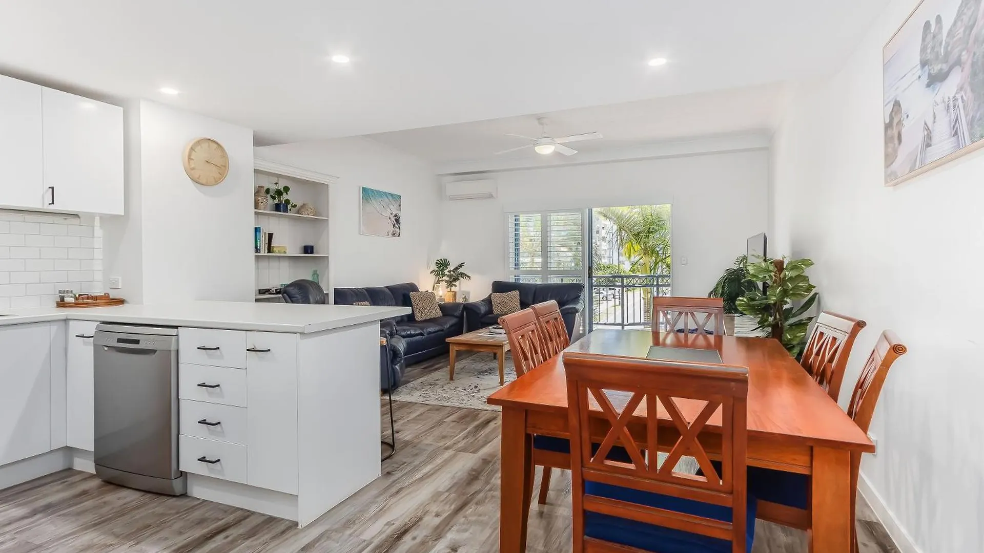 Bella Mare Coolangatta Beachside Apartments Gold Coast Apartahotel