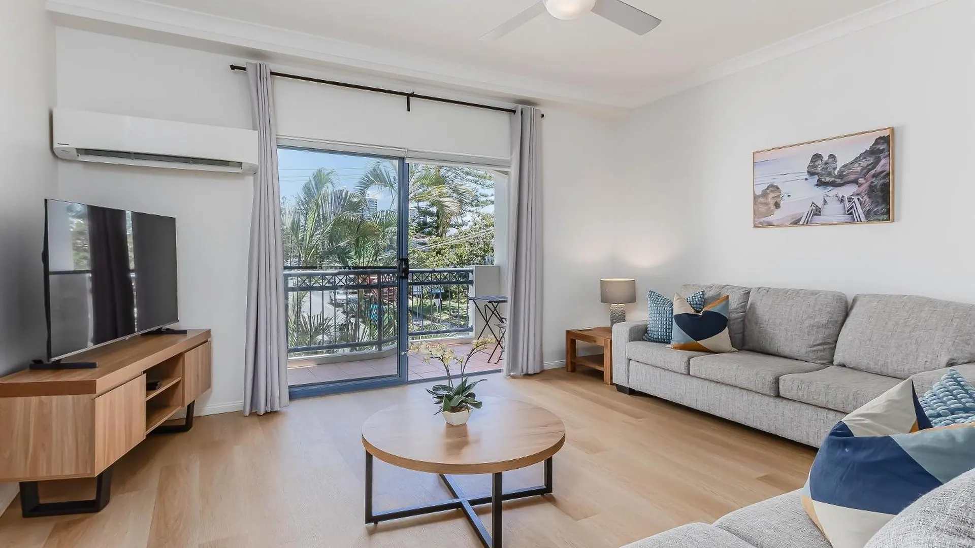 Apartahotel Bella Mare Coolangatta Beachside Apartments Gold Coast