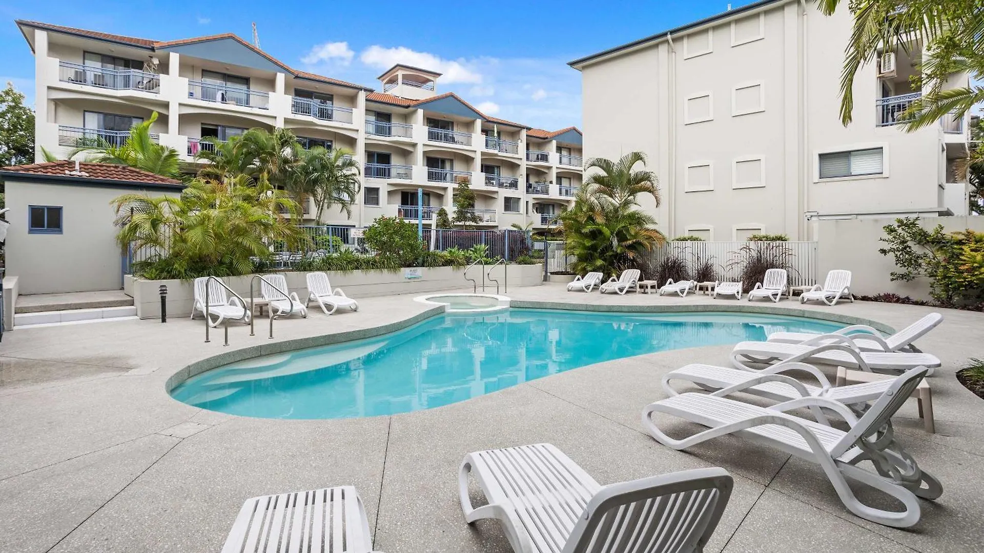 **** Apartahotel Bella Mare Coolangatta Beachside Apartments Gold Coast Australia
