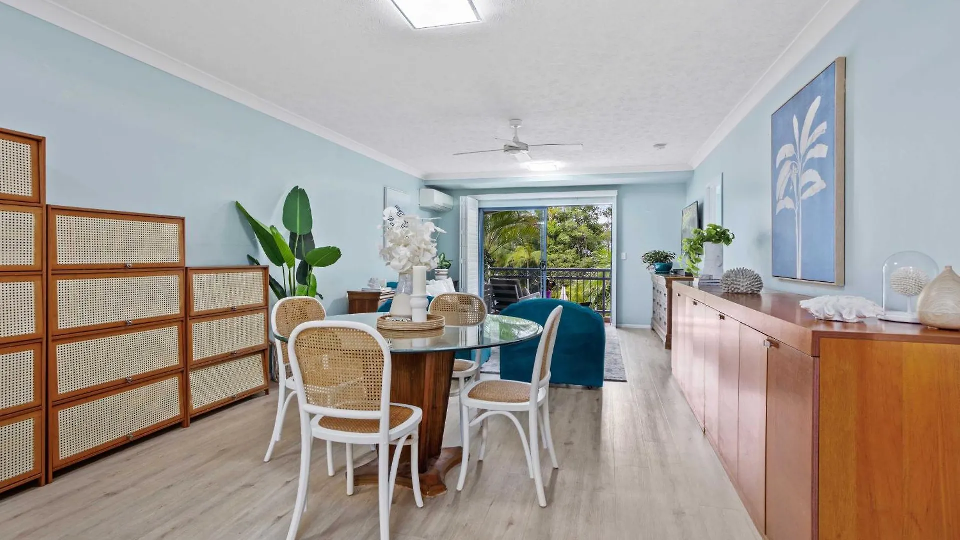 Bella Mare Coolangatta Beachside Apartments Gold Coast Apartahotel