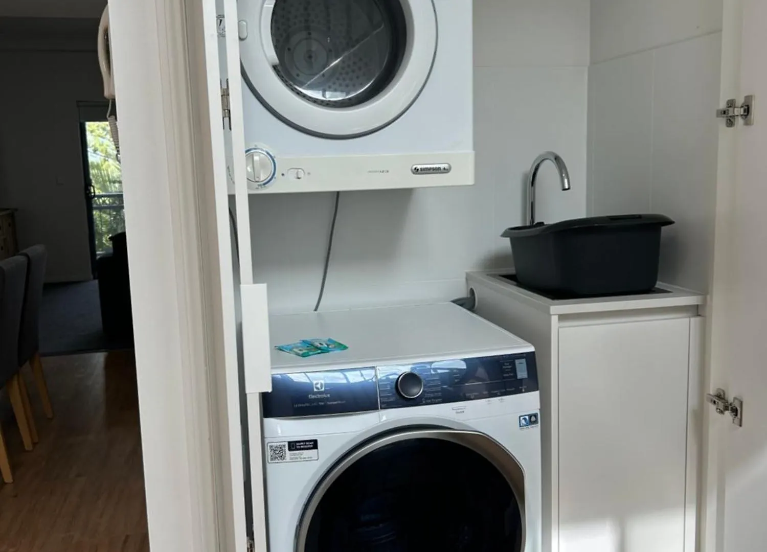 **** Apartahotel Bella Mare Coolangatta Beachside Apartments Gold Coast Australia