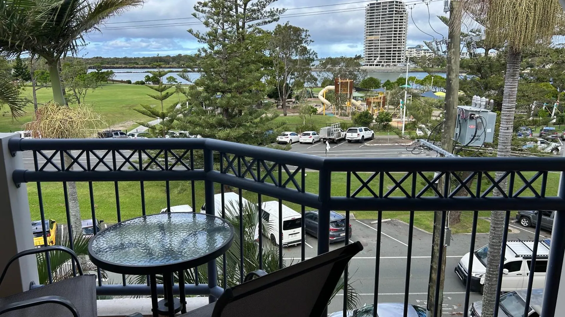 Bella Mare Coolangatta Beachside Apartments Gold Coast Apartahotel
