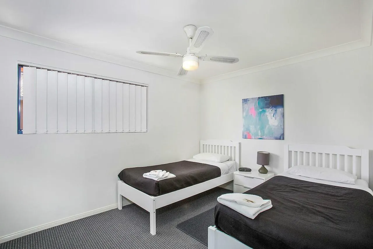 Bella Mare Coolangatta Beachside Apartments Gold Coast Apartahotel