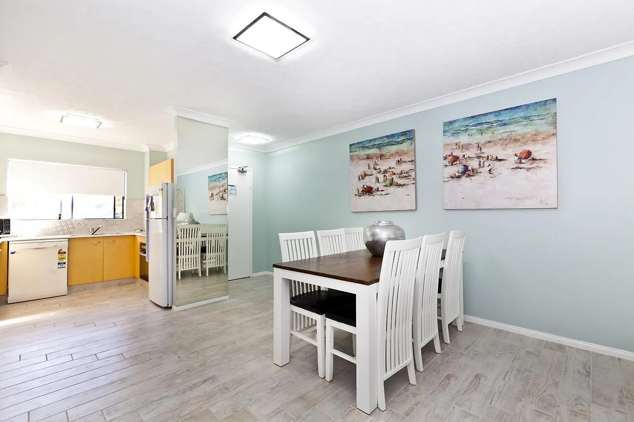 Bella Mare Coolangatta Beachside Apartments Gold Coast
