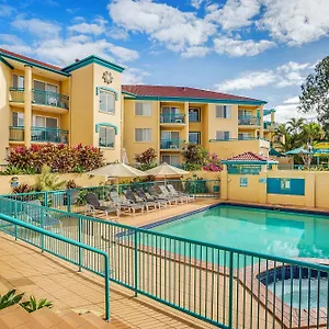 Paradise Isles Apartahotel